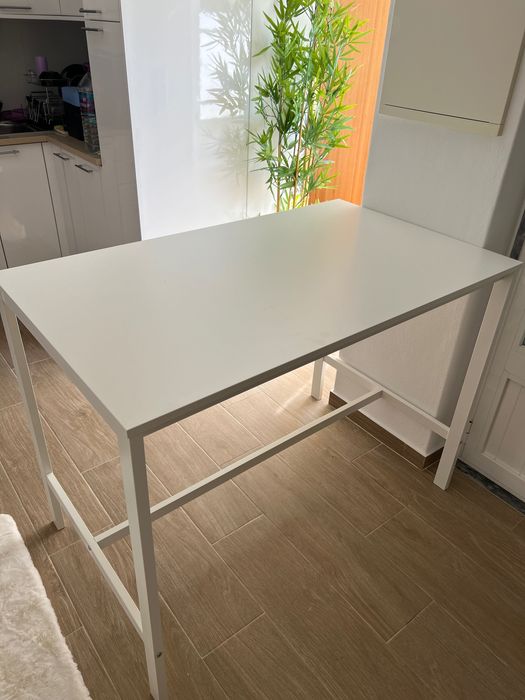 Mesa de sala de jantar