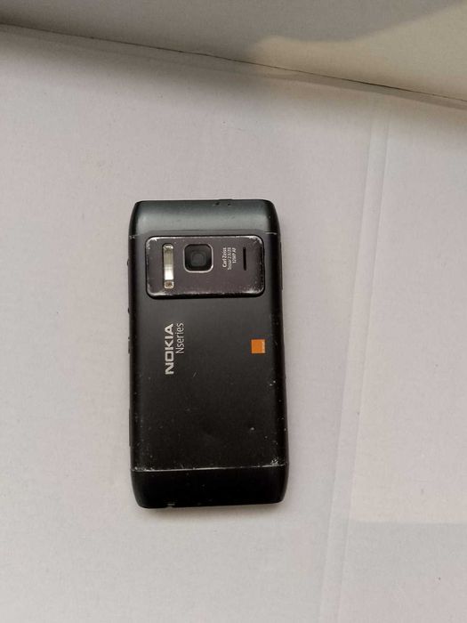 Nokia N8. Польский язык.