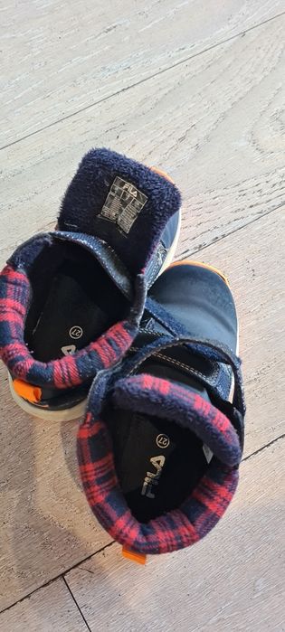 Buty Dziecięce FILA  rozmiar 27