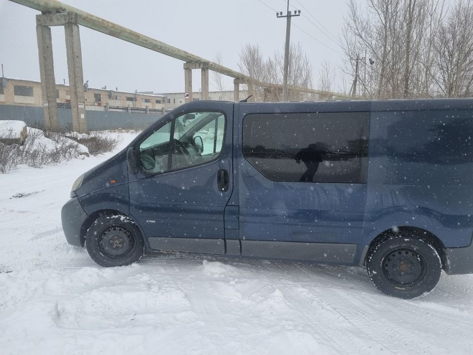 Продам  Опель виваро