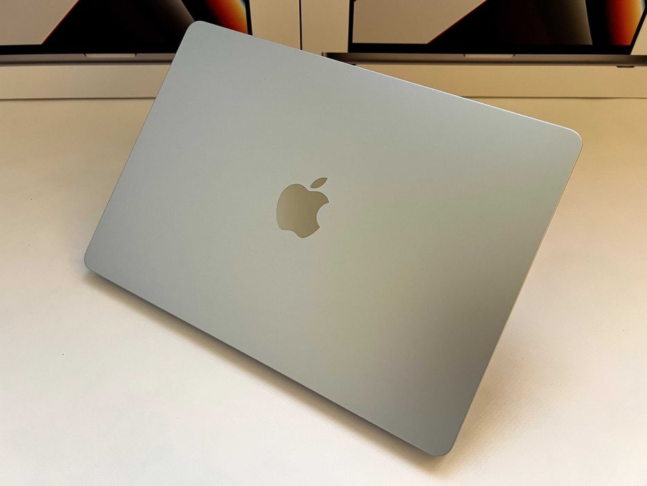 MacBook Air M4 A3240 Sky Blue Разбірка Дисплей Топкейс