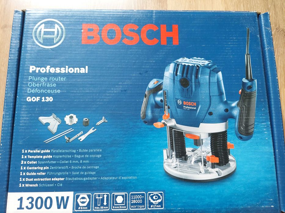 Комплект: Фрезер Bosch Professional GOF 130 та набір фрез по дереву Hitachi Hikoki 12 шт.