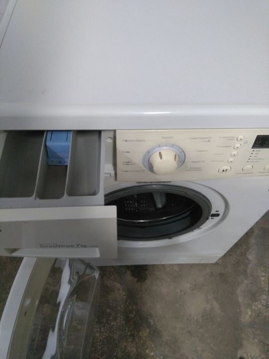 Máquina de lavar roupa LG 7kg