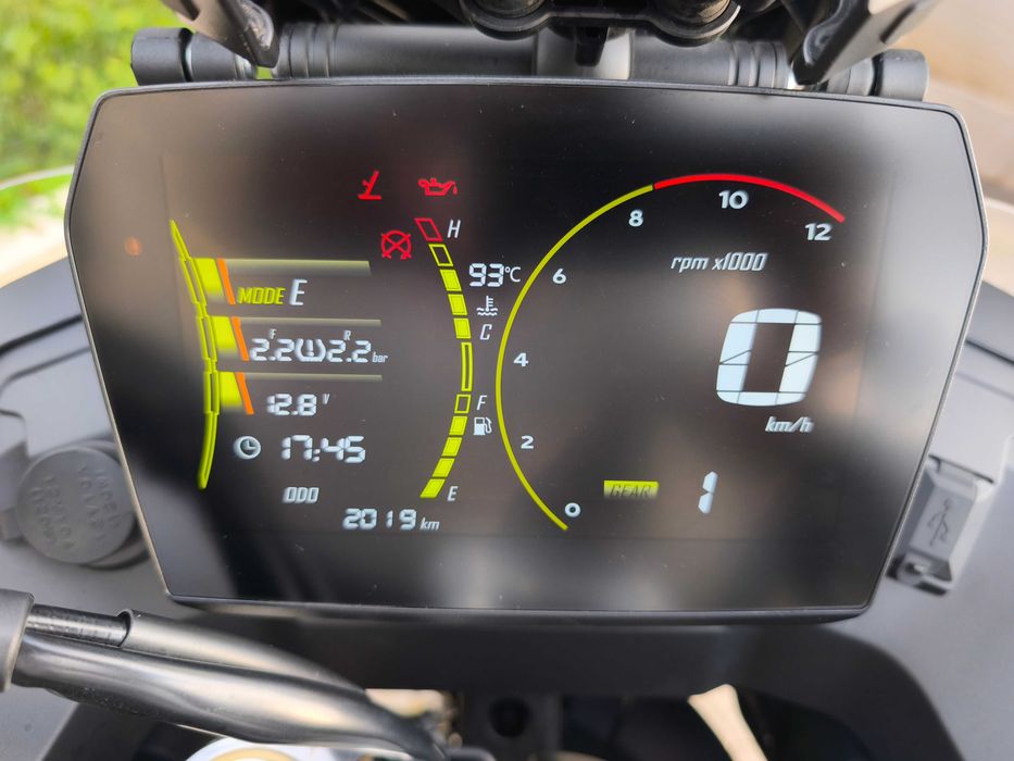 VOGE 525 DSX 2025 Como nova