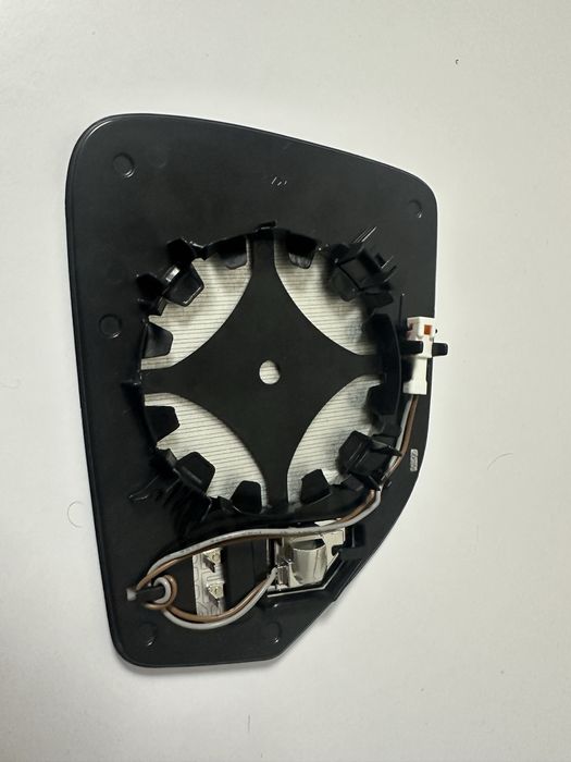 Зеркало Lincoln MKZ водія