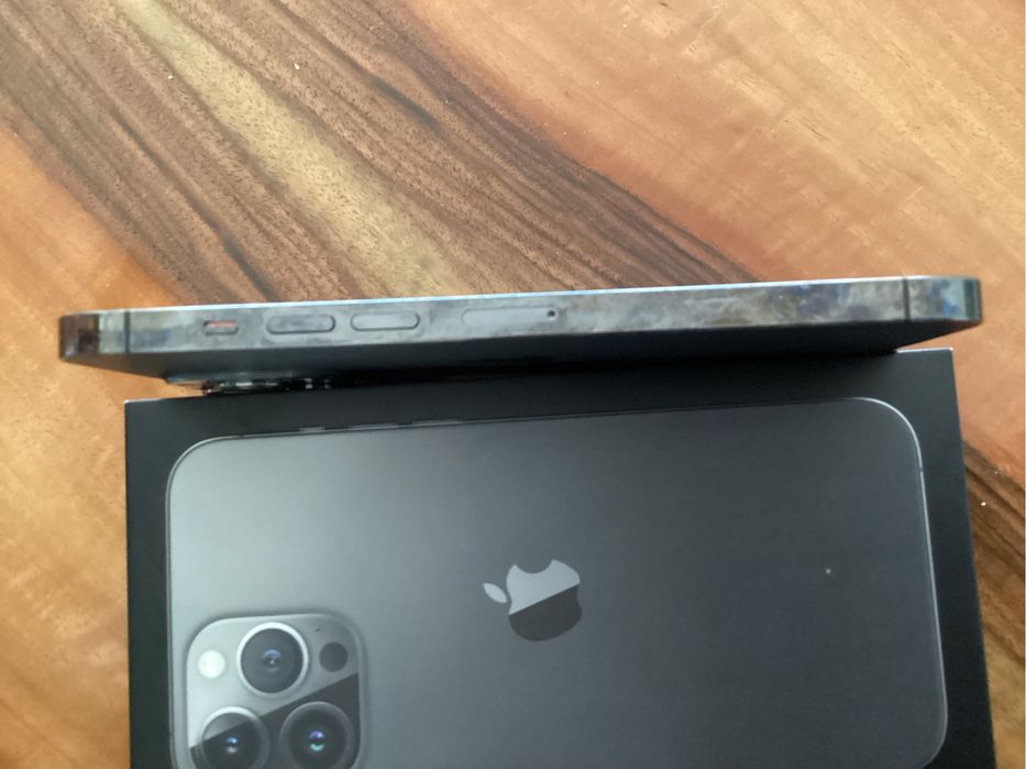I Phone 13 pro max 256 GB