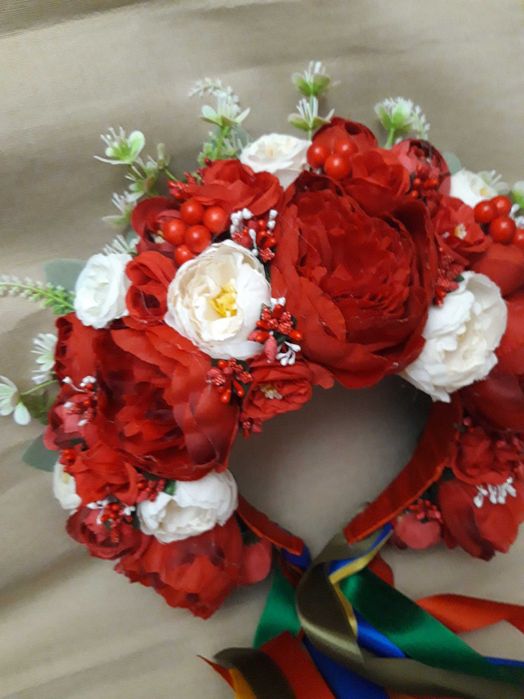 Концертний високий вінок.