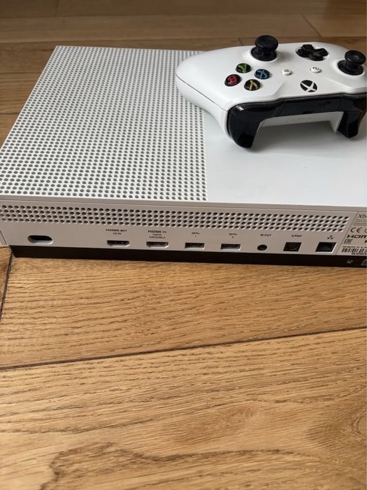 Xbox one S - 1TB