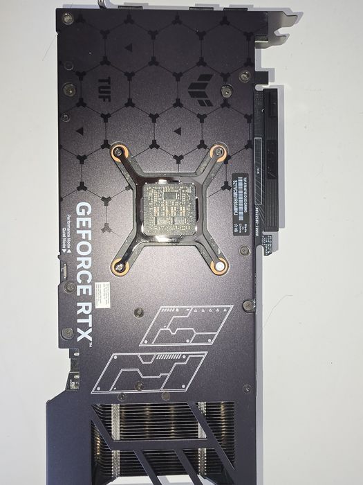 RTX 4070 Super Asus TUF