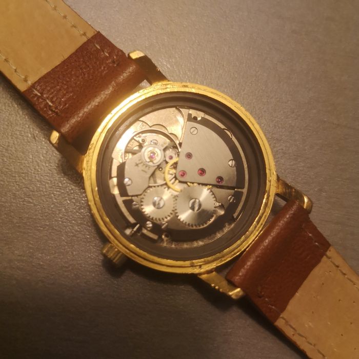 Zegarek mechaniczny Tourist