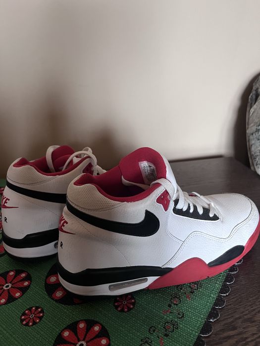 Nike Air Flight 89 White Red Black – rozmiar 42 (US 8.5)