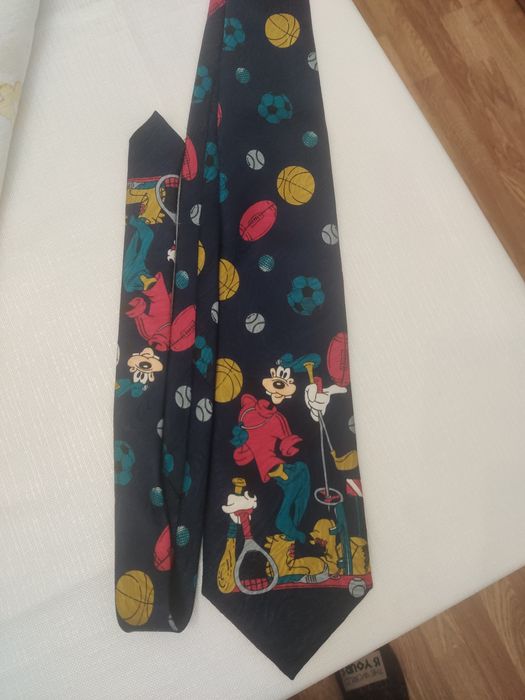 Gravata Disney Goofy Pateta autêntica