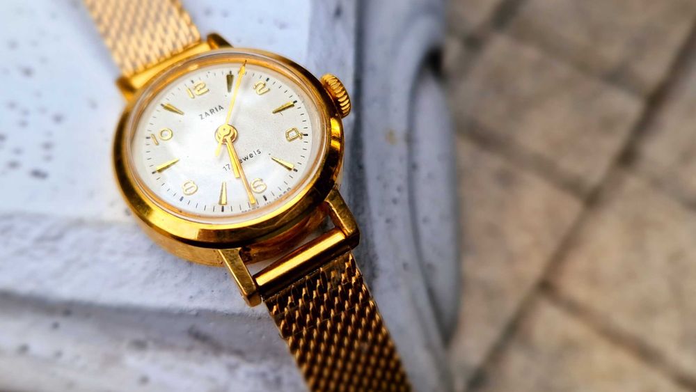 Klasyczna ZARIA, zegarek damski, piękna rzadkość.