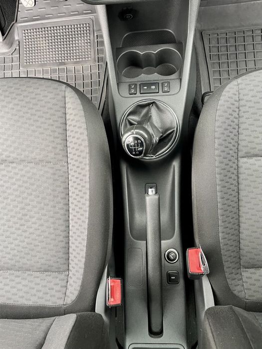 Skoda Fabia 1.4 газ/бенз 2011рік.