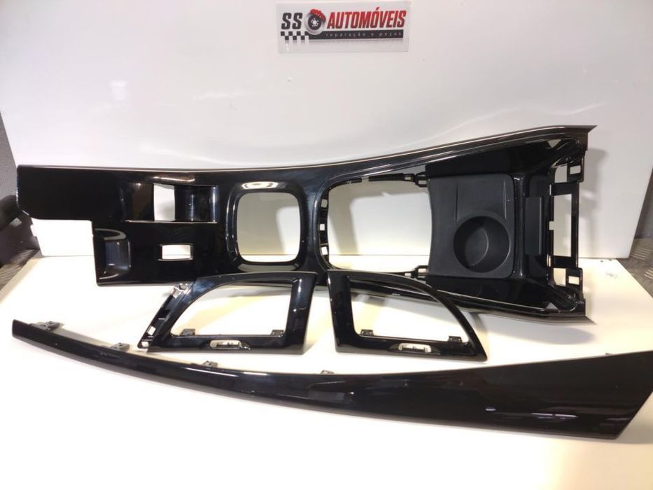 Moldura Tablier Consola Renault Megane III 3