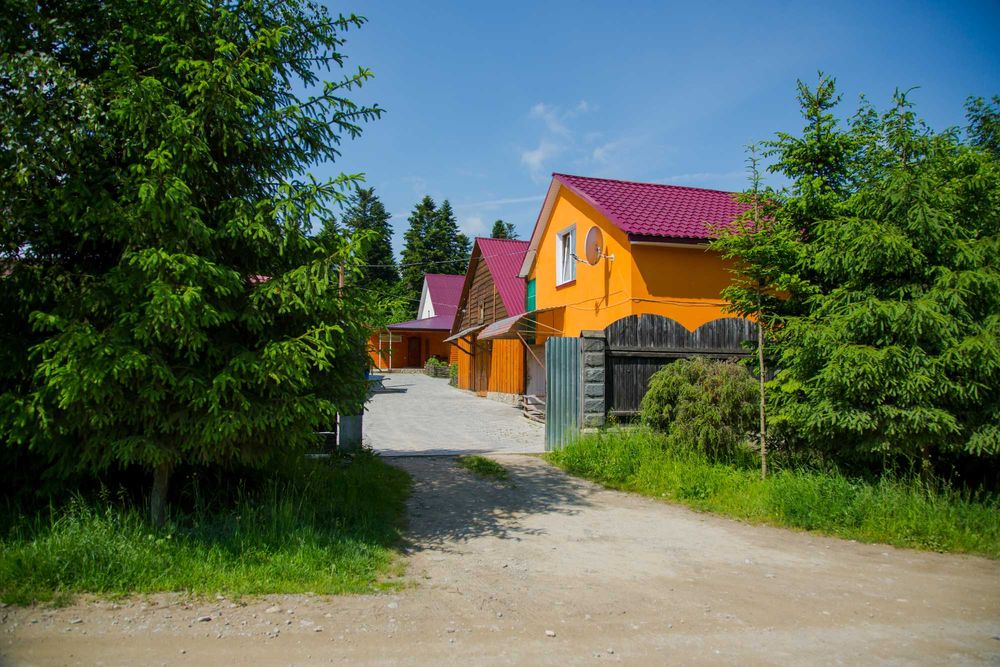 Відпочинкова база в с.Созань 1.5 га