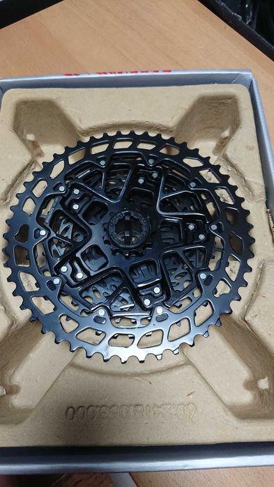 Kaseta SRAM NX Eagle PG-1230 skok 11-50 NOWA