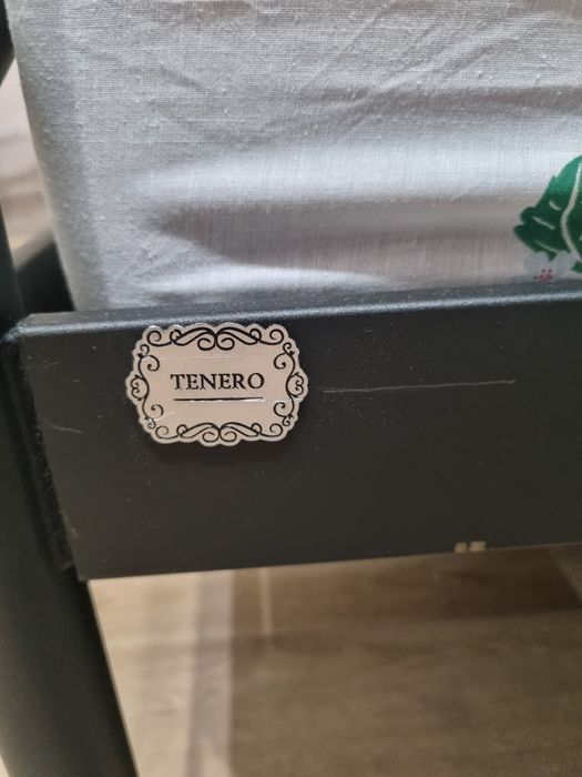 Продам ліжко з матрацом