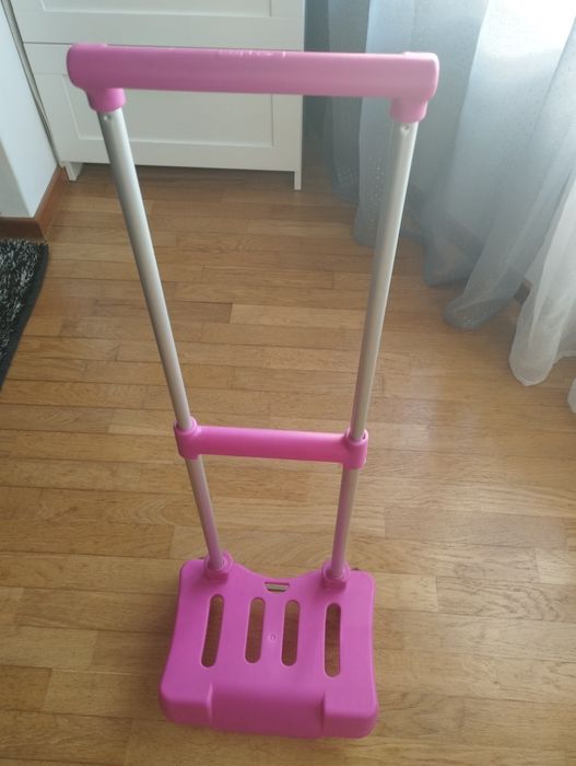 Porta mochilas, SAFTE