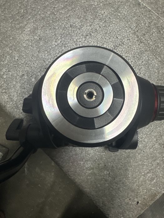 cabeça  de vídeo Manfrotto MVH502AH