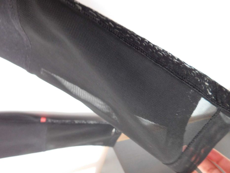 Mondetta czarne legginsy siateczka 38 nowe