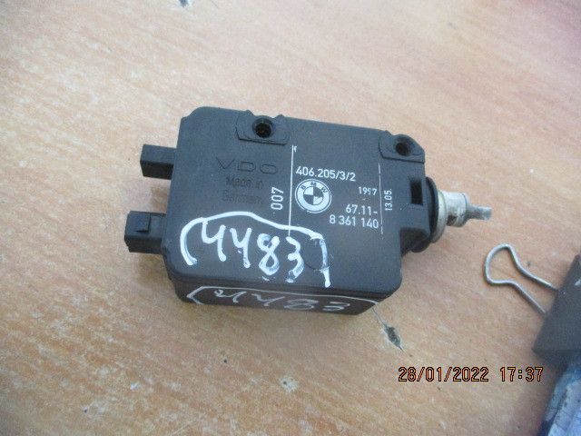 Fechadura / fecho da mala BMW 3 Compact (E36)