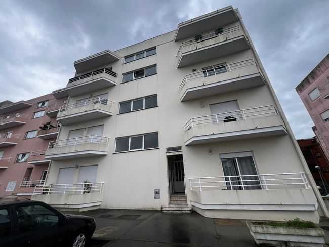 Apartamento T2 oportunidade — Valença, Cristelo Covo E Arão, Viana do Castelo