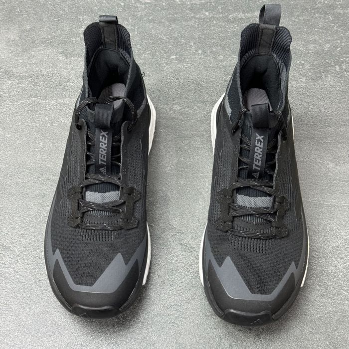 ОРИГІНАЛ 100% Кросівки адідас Adidas GY8920 /39р.