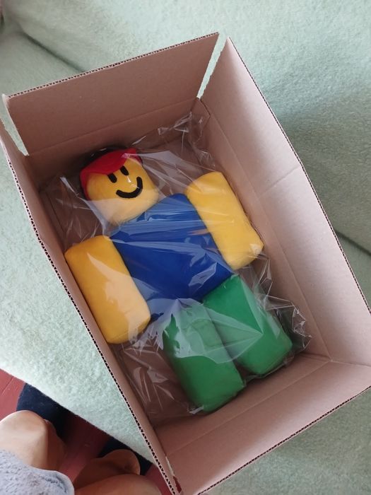 Нуб ,roblox ,м'яка іграшка- подушка.