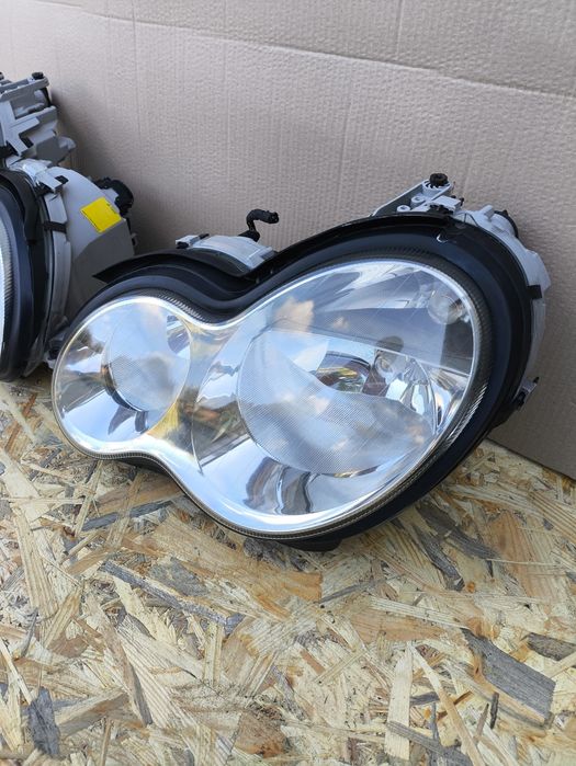 Фара Mercedes w203 c-class c180 c200 c220 c270

Опис: Фари Mercedes w2