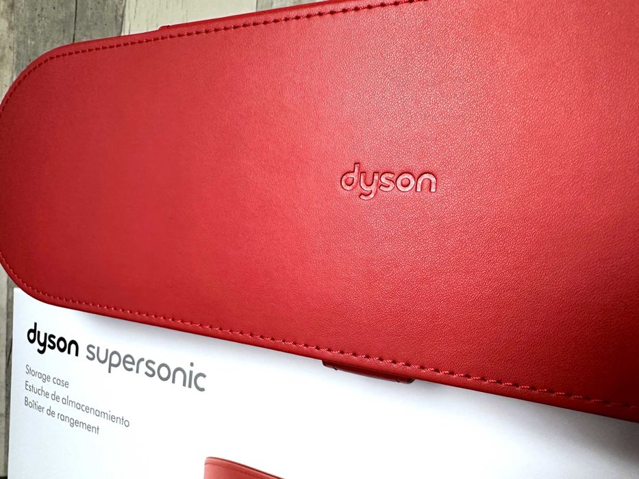 Dyson Supersonic. Чехол для фена (колір – гранат)