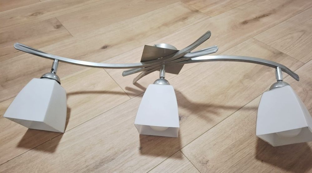 Zestaw trzech lamp