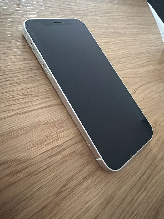 Iphone 12 biały