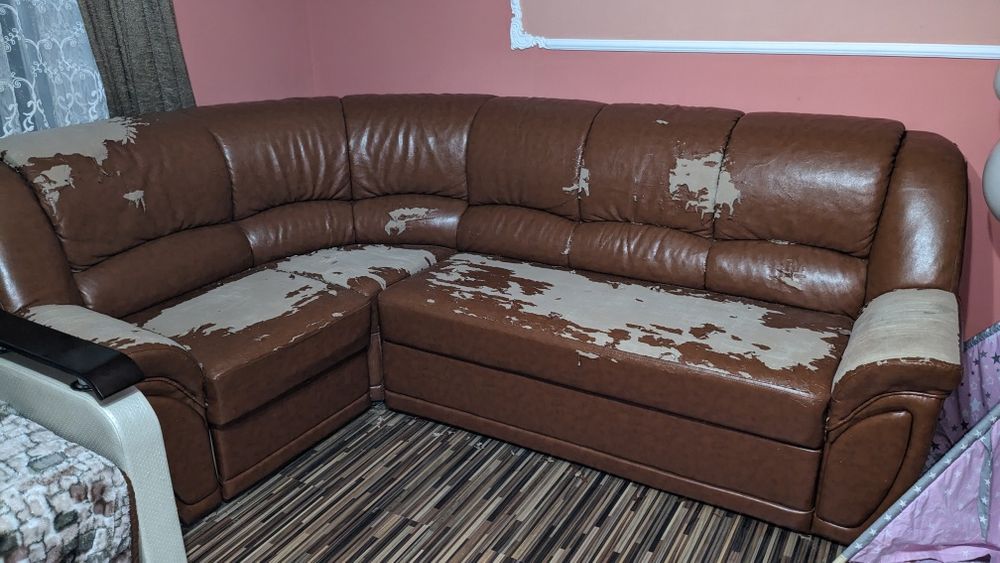 Продам диван кутовий