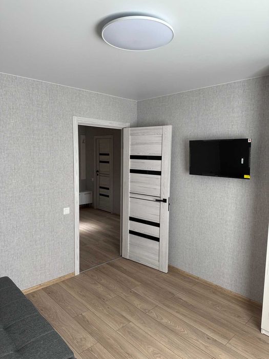 Однокімнатна квартира з євроремонтом!! Район Сади-2!!