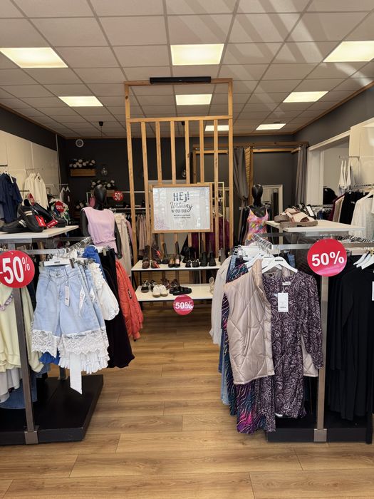 Lokal użytkowy 87 m² na wynajem – Strzelin