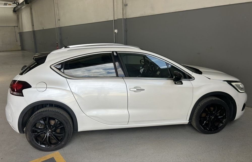 DS DS4 Crossback 1.6 BlueHDi So Chic J18 de 2018