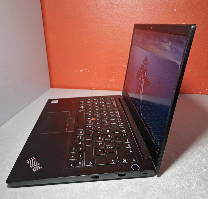Laptop Lenovo Thinkpad E14 I5 10210U 16/512 SSD WIN 11