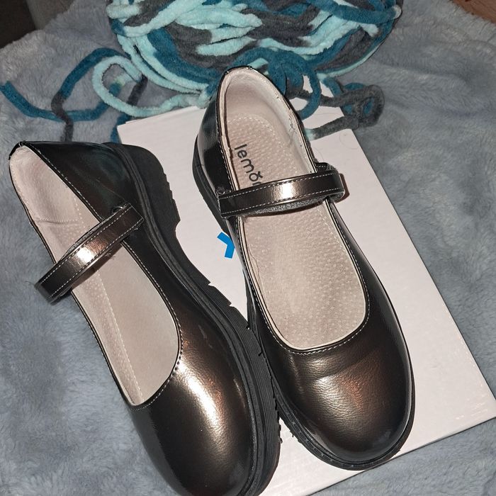 Buty pantofle baleriny  na galowo i na codzień  skóra 35