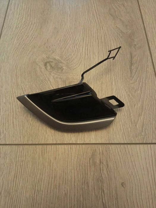 Tiguan 16-22 R-line тигуан заглушка крюка буксира бампера крышка