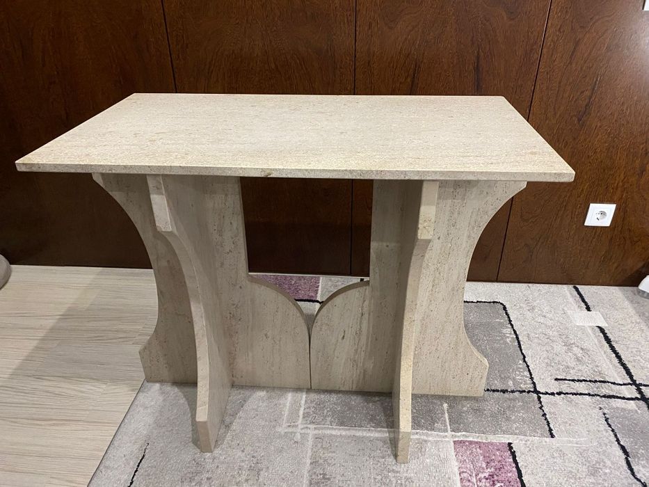 Mesa em pedra moca creme 98x52