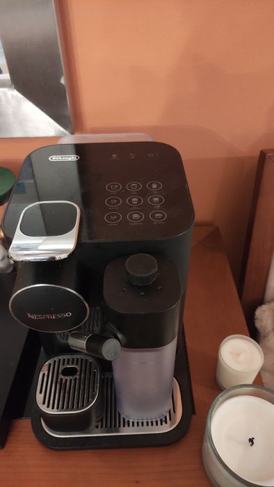 Nespresso Gran Latissima em Preto