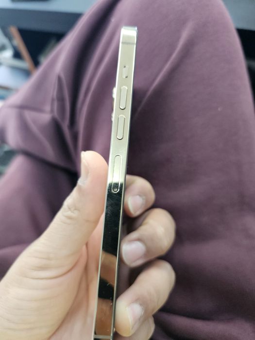 Iphone 13 pro max..128gb