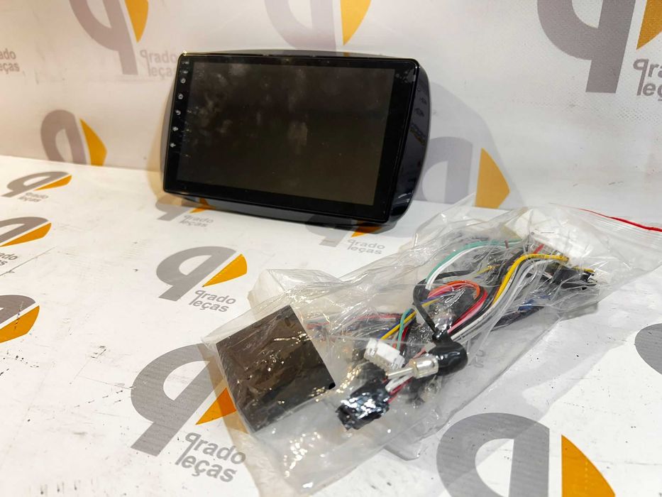 Radio Android Apple smart fortwo 453 2DIN