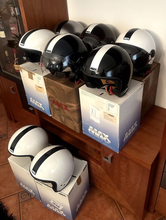 Capacetes Estilo Vespa – NOVOS, por estrear