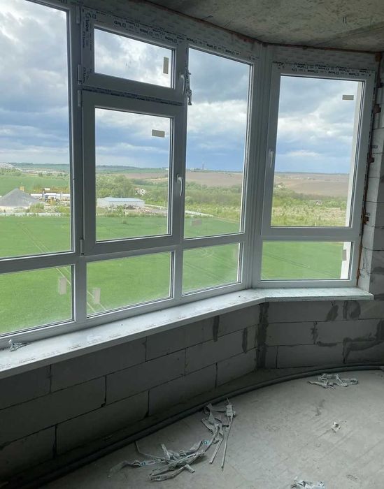 ВЕЛИКА 1к в зданому будинку!  Виставка!  61м2