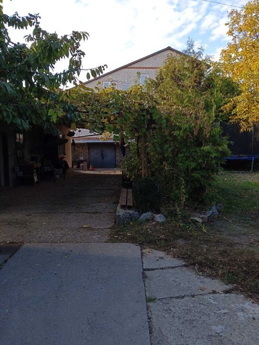 Продам будинок в Краснокутську