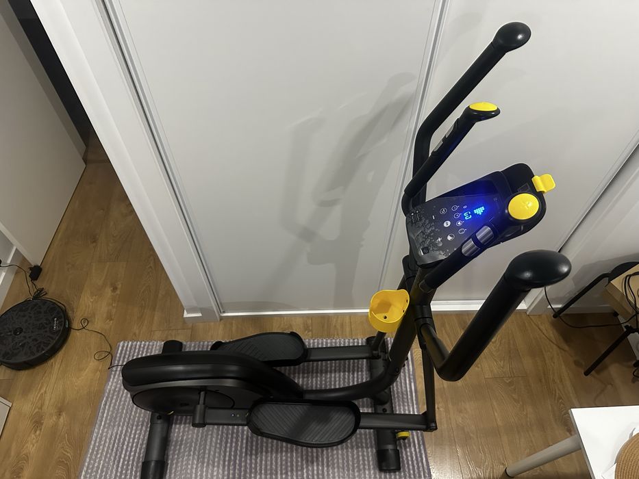 Bicileta elitica Domynos 500