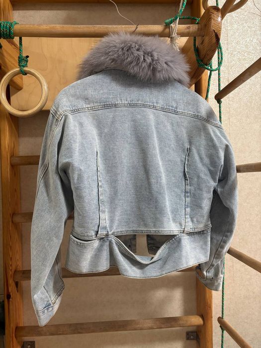 Продам джинсову курточку
