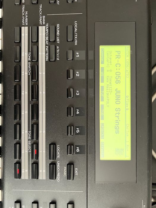 Workstation Roland XP 80